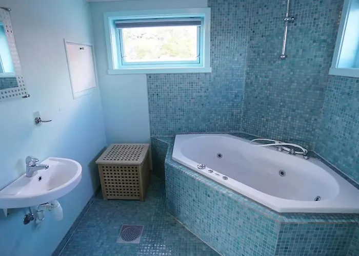 Real Fisherman's In Ballstad, Lofoten * Ballstad