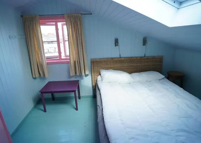 Real Fisherman's In Ballstad, Lofoten * Ballstad